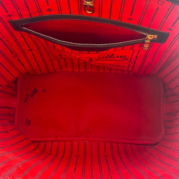 Louis Vuitton Damier Ebene Neverfull MM - Picture 4 of 8